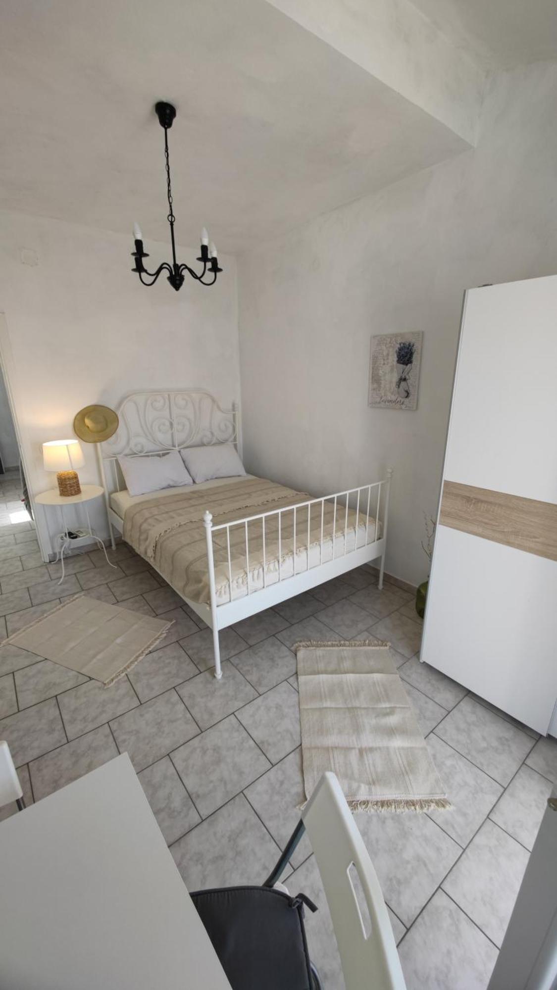 Vila Sentio Mare-Apartments Livaic Zeljko Pirovac Exterior foto