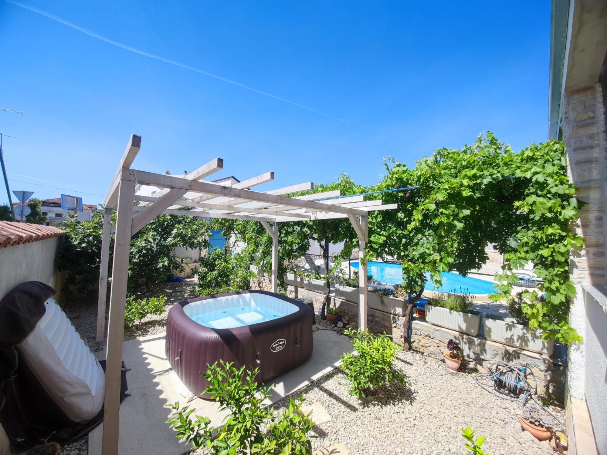 Vila Sentio Mare-Apartments Livaic Zeljko Pirovac Exterior foto
